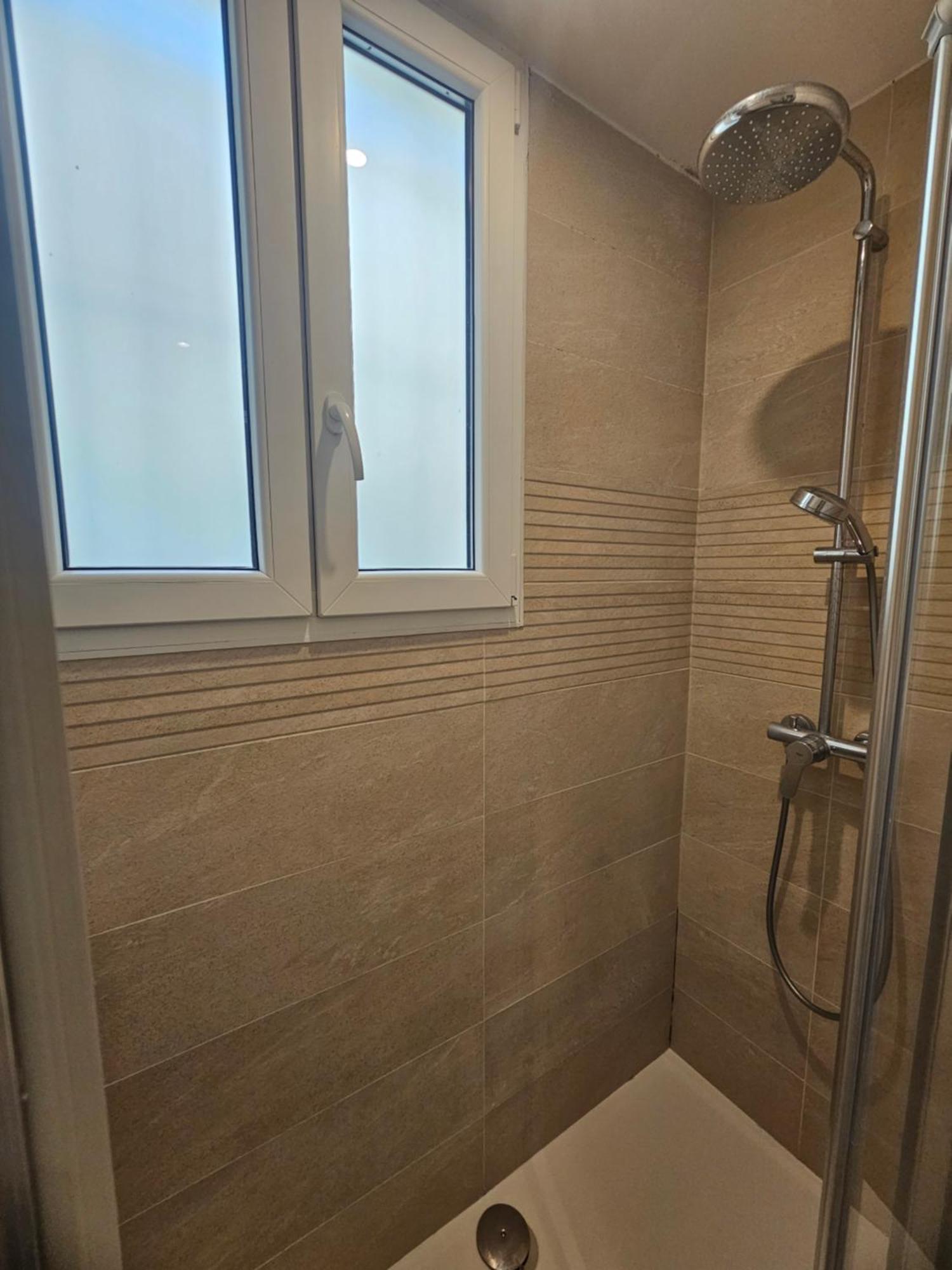 *Appartement Moderne/2 Minutes Du Metro* Saint-Ouen  Eksteriør bilde