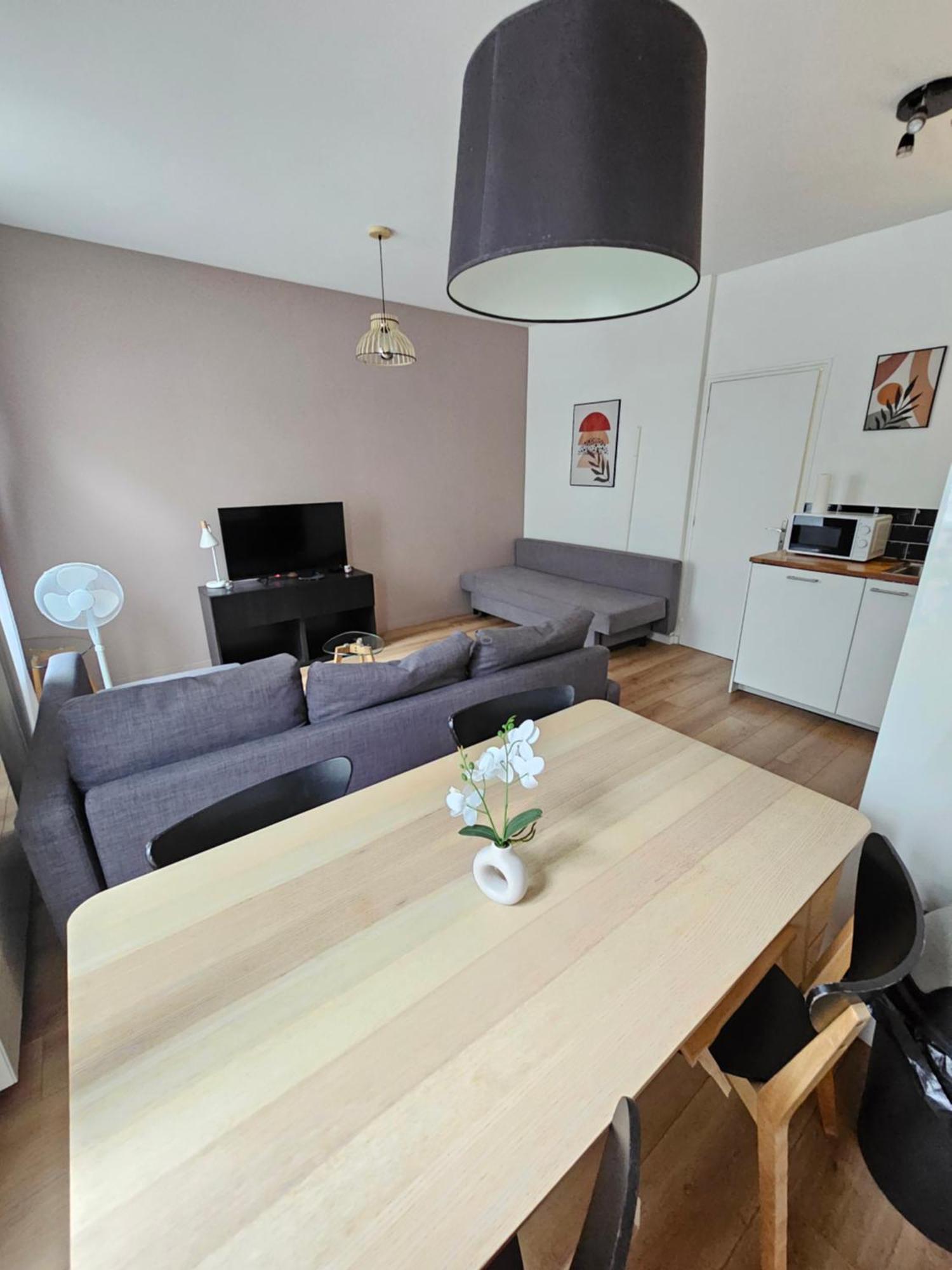 *Appartement Moderne/2 Minutes Du Metro* Saint-Ouen  Eksteriør bilde